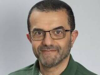 Portrait of Dr. Mousab Almusaddy, Pulmonologist